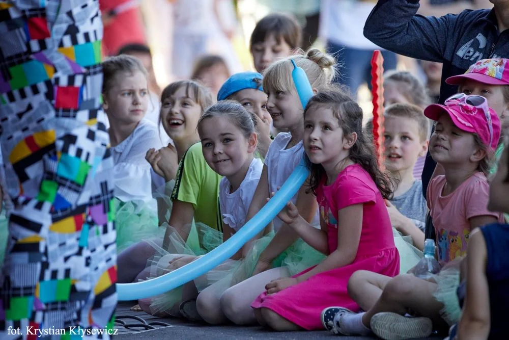 Bliski kontakt z dziećmi podczas animacji